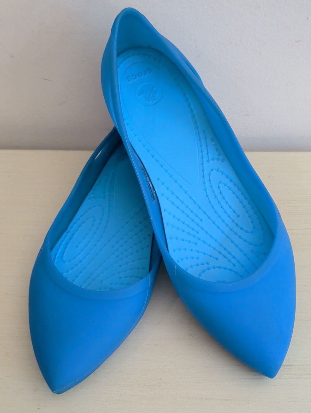 Crocs Turquoise Blue Women's Pointed Ballet Flats Rubber Size 7